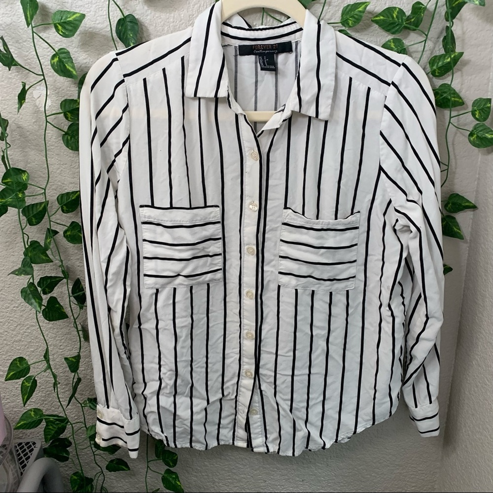 Forever 21 F21 Contemporary Blouse